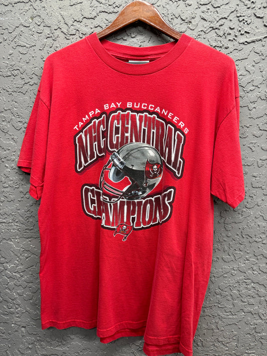 Vintage Tampa Bay buccaneers shirt L